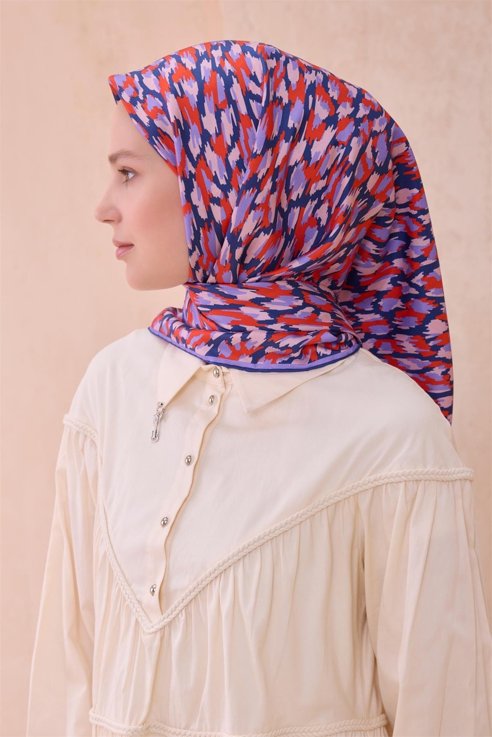 Belli Mor Çok Renkli Leopar Desen %100 Twill Ipek Eşarp 4103 - 56 görsel 2