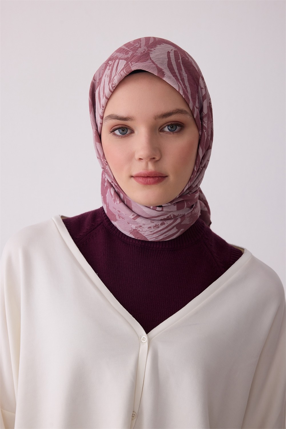 Belli Fresh Yaprak Desen Gül Kurusu Pudra Paulista Eşarp 14 - 29 görsel 3