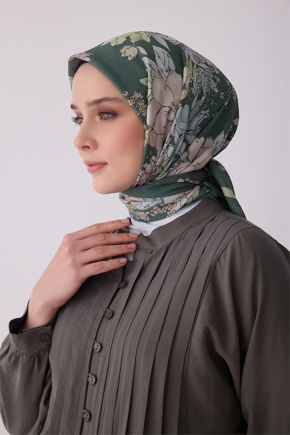 Belli Fresh Yaprak Desen Yeşil Paulista Eşarp 3487 - 06 görsel 2