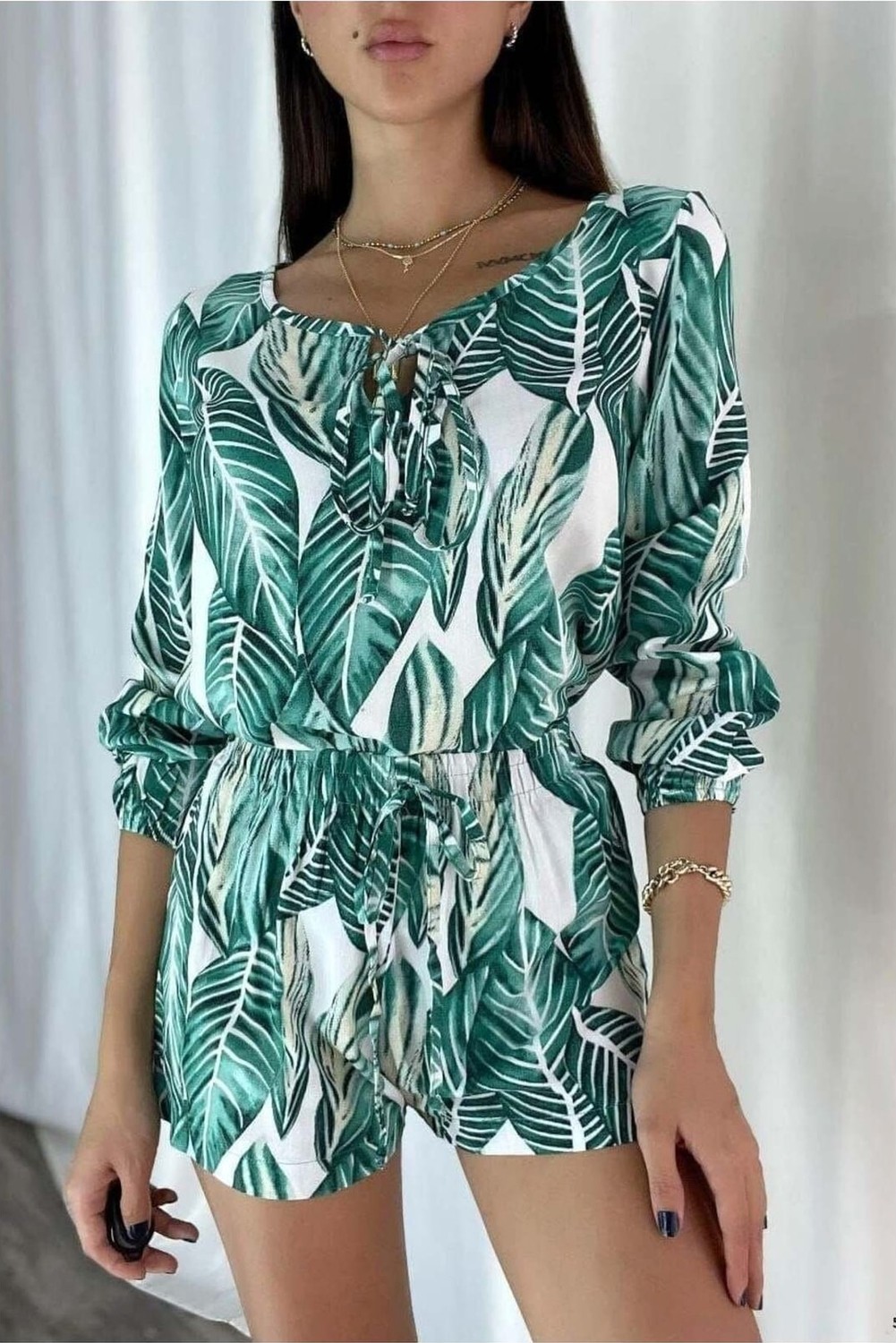 Defy Moda Kadın Trend Model V Yaka Kuşaklı Balon Kollu Spor Alt-Üst Takım