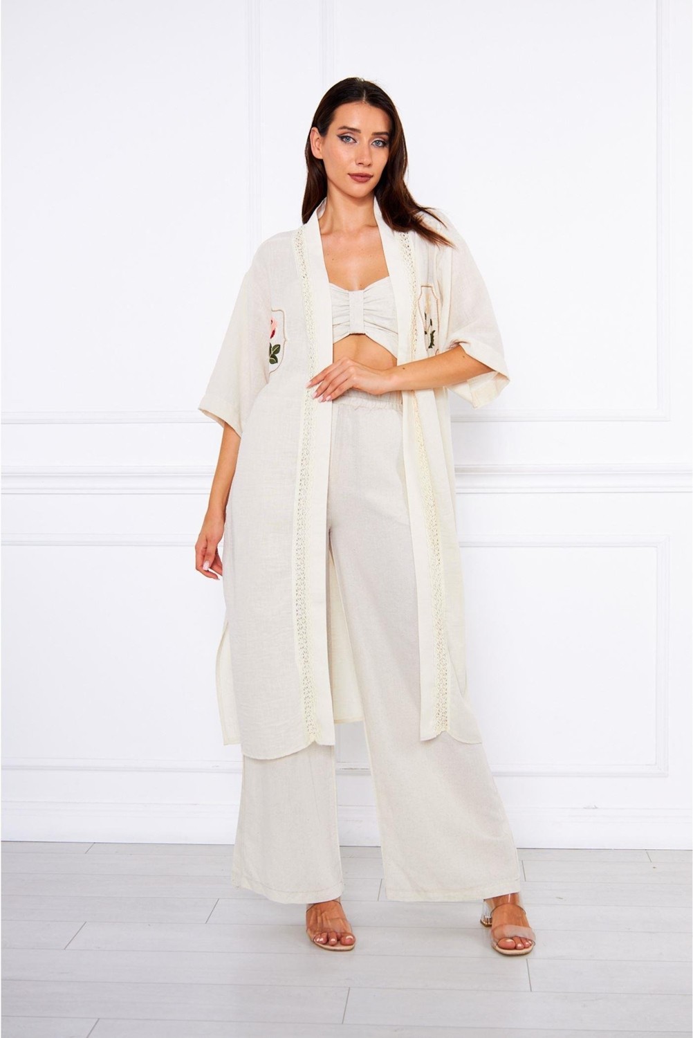 Tiffany & Tomato Yakası Dantelli Nakışlı Kimono