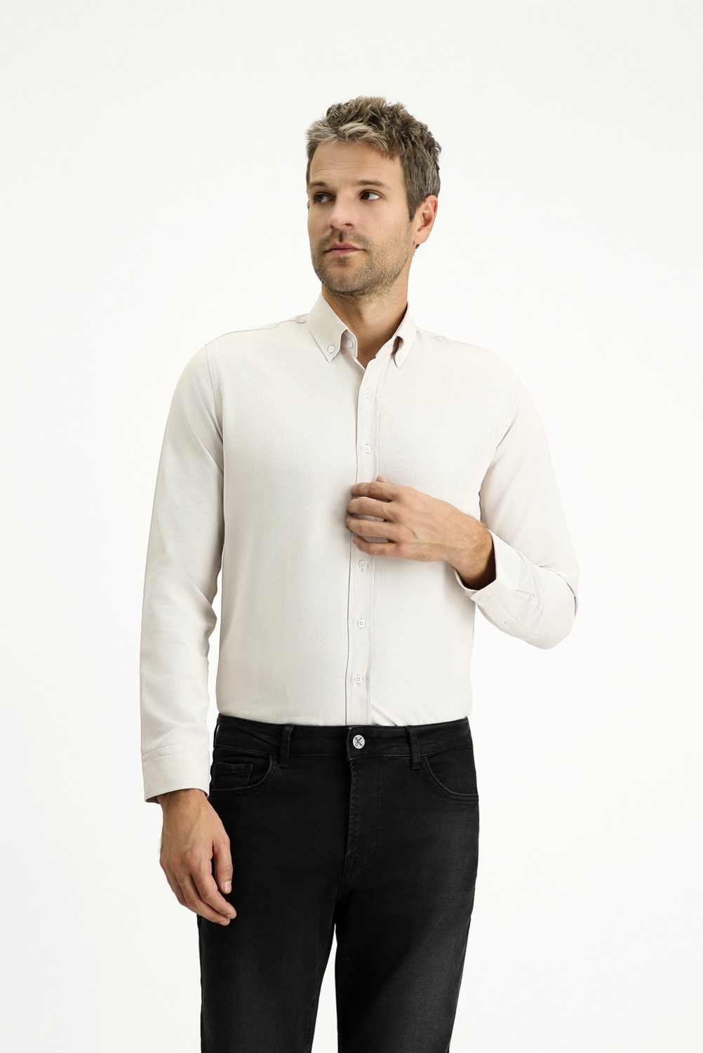 Kiğılı Uzun Kol Slim Fit Düğmeli Yaka Pamuklu Kolay Ütülenebilir 4 Mevsim Oxford Gömlek
