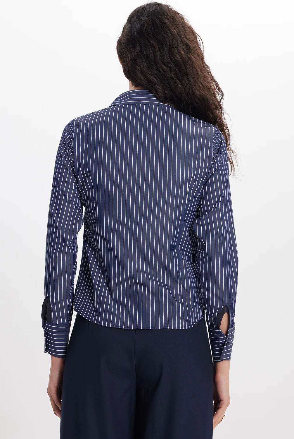 Tudors Kadın Slim Fit Dar Kesim Uzun Kollu Çizgili Lacivert Gömlek görsel 6