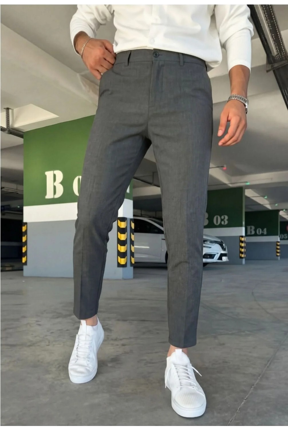Ser Joven Erkek Siyah Slim Fit Dar Kesim Likralı Yan Cep Bilek Boy Düz Kumaş Pantolon görsel 4