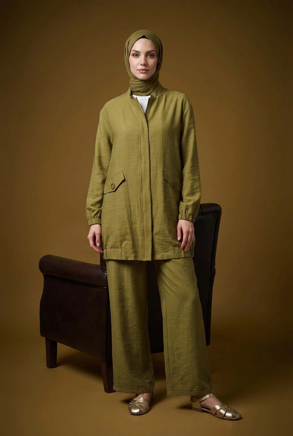 Armine Trend Cep Detaylı Boydan Fermuarlı Pantolonlu Keten Ikili Takım Olive 26YT612