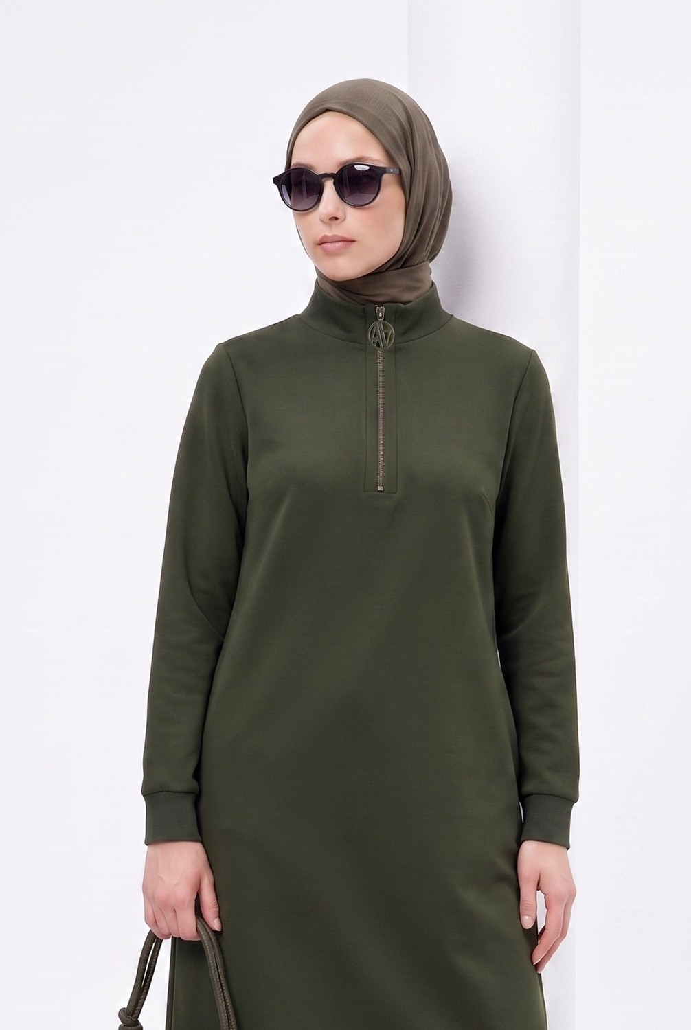 Fermuar Detaylı Uzun Basic Tunik Küf Yeşili AGTN1412 görsel 2