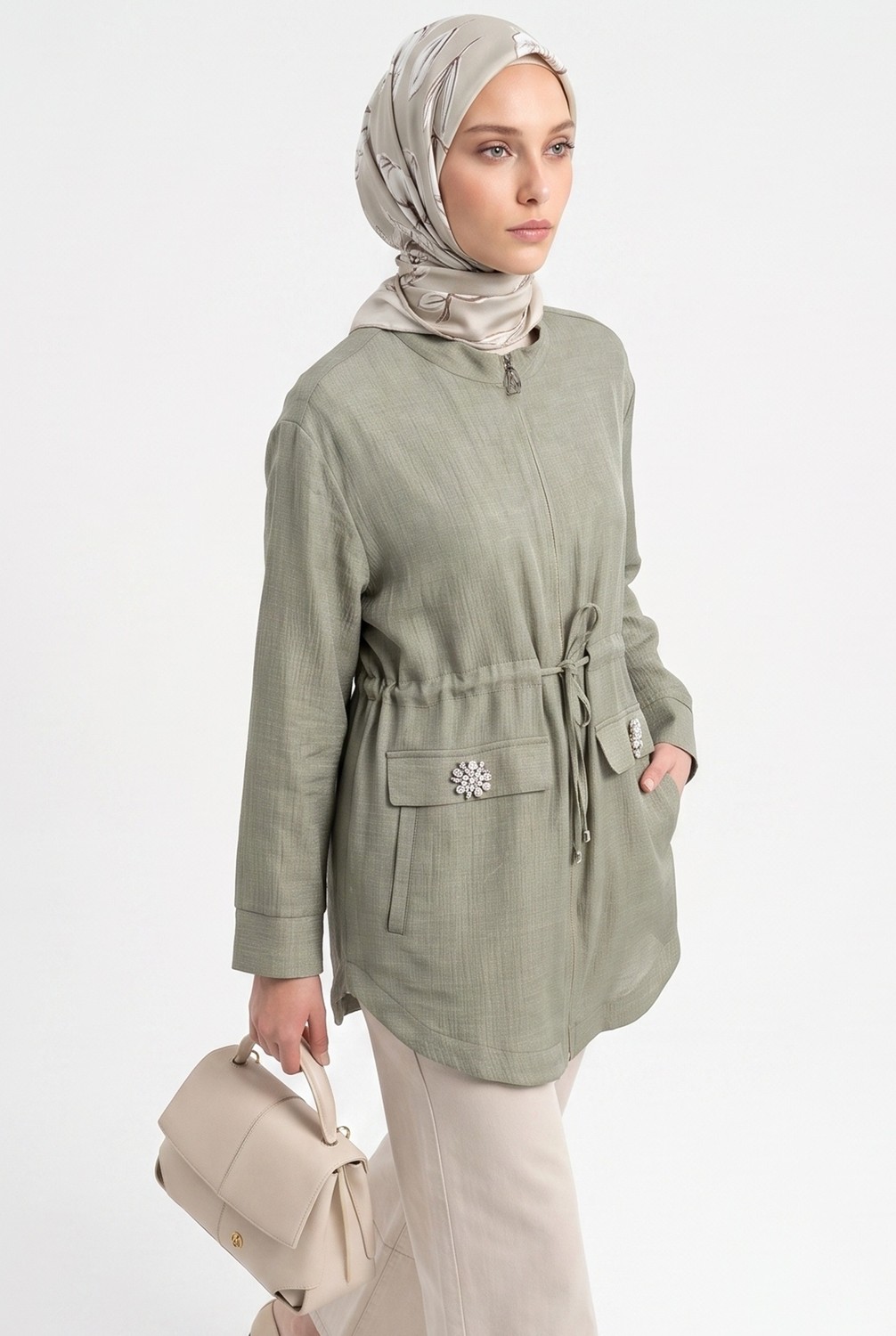 Armine Trend Doğal Kumaş Fermuarlı Beli Büzgülü Süs Cep Detaylı Tunik Küf Yeşili 26YT424 görsel 3