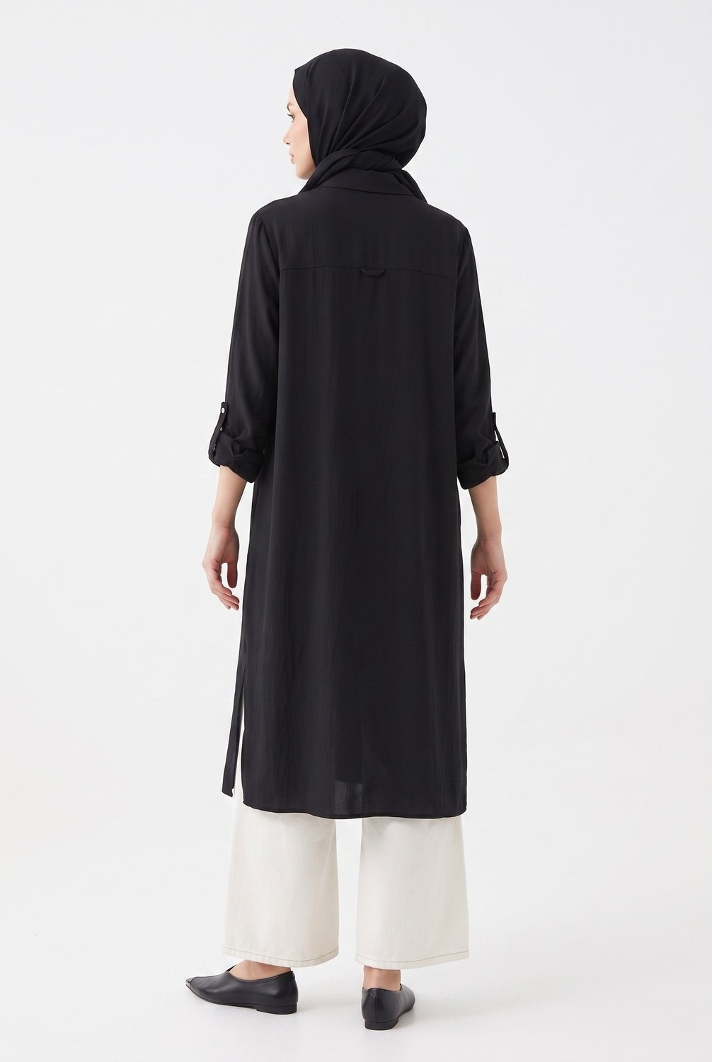 Armine Trend Doğal Kumaş Gömlek Yaka Tam Boy Düğmeli Cep Detaylı 125 cm Boy Tunik Siyah 26YT404 görsel 4