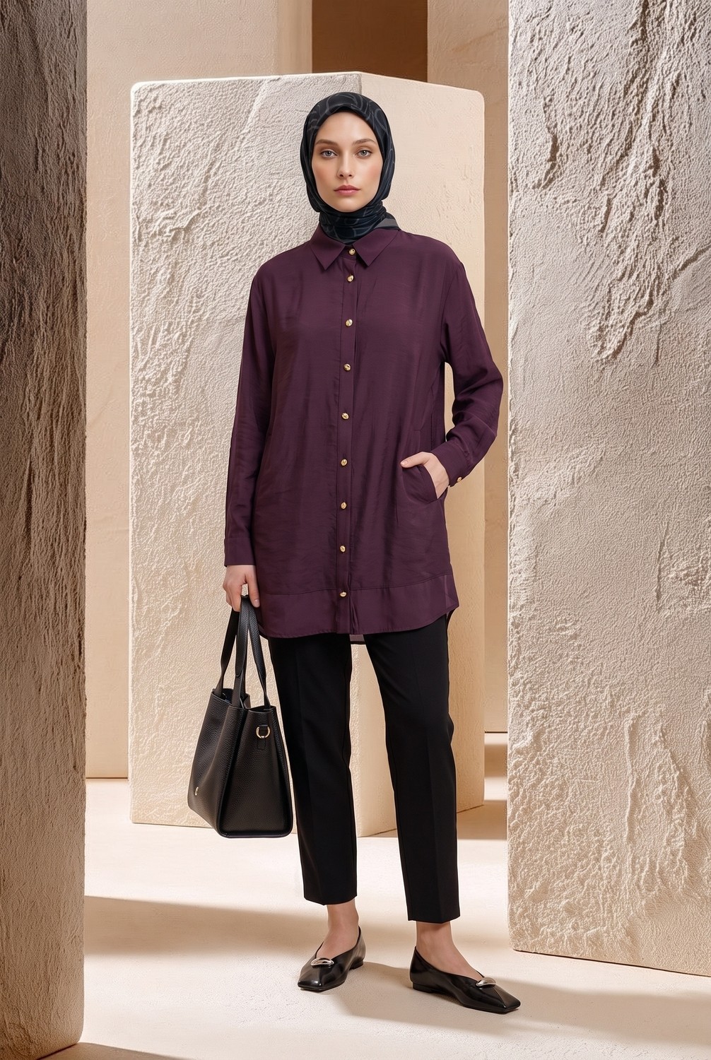Armine Trend Gold Düğme Detaylı Klasik Yaka Uzun Tunik Rahat Kesim Şık Tesettür Tunik Modeli 89 cm Boy Bordo 26YT471