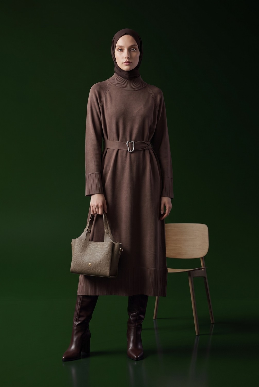 Armine Trend Kemer Detaylı Balıkçı Yaka Uzun Kollu Ribanalı Triko Elbise Mocha 26KTD911 görsel 2