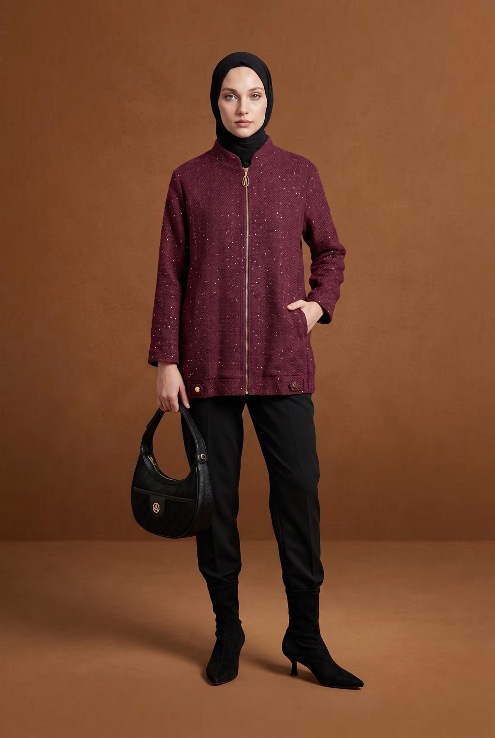 Armine Trend Fermuar Detaylı Taş Süslemeli Cepli Uzun Ceket Modern Şık Günlük Tesettür Dış Giyim Bordo 25KT507 görsel 3