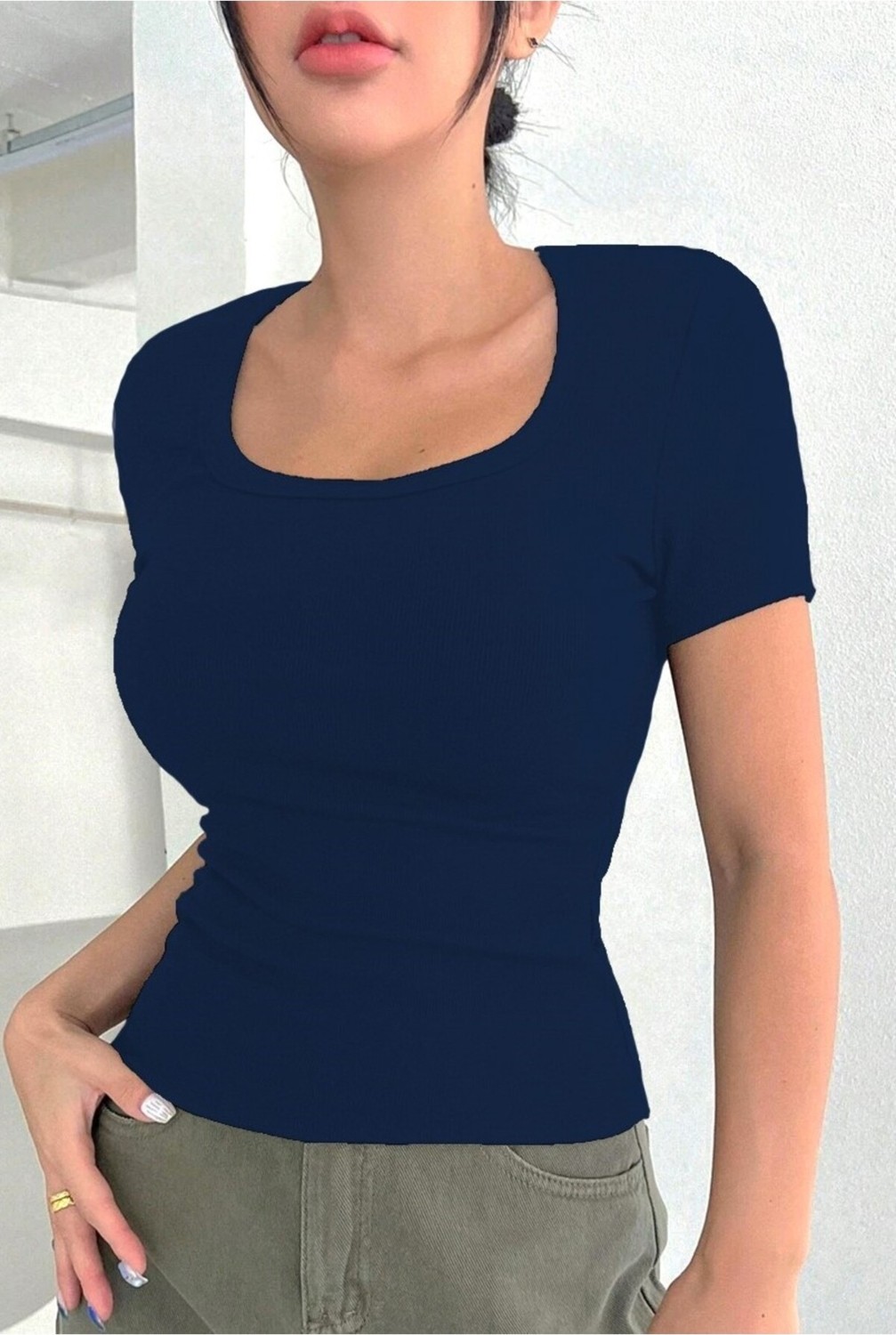 Rooted Kadın Havuz Yaka T-Shirt & Bluz , Likralı Fitilli Kaşkorse Kumaş görsel 6