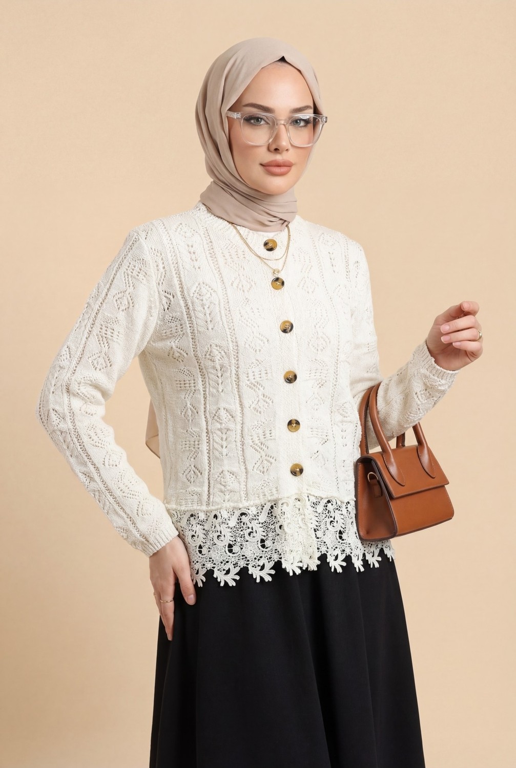 Moda Morfo Eteği Dantelli Desenli Düğmeli Triko Hırka -Ekru görsel 4
