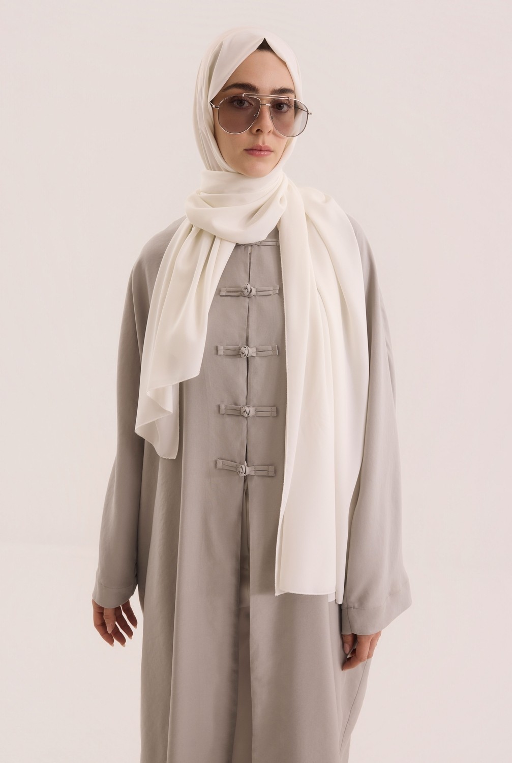 HE-QA Çin Düğmeli Abaya Gri görsel 3