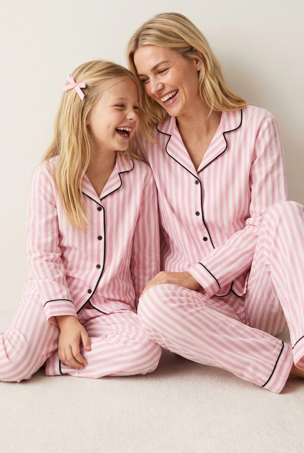Siyah İnci Pembe Beyaz Çizgili Düğmeli Biyeli Örme Pijama Takım
