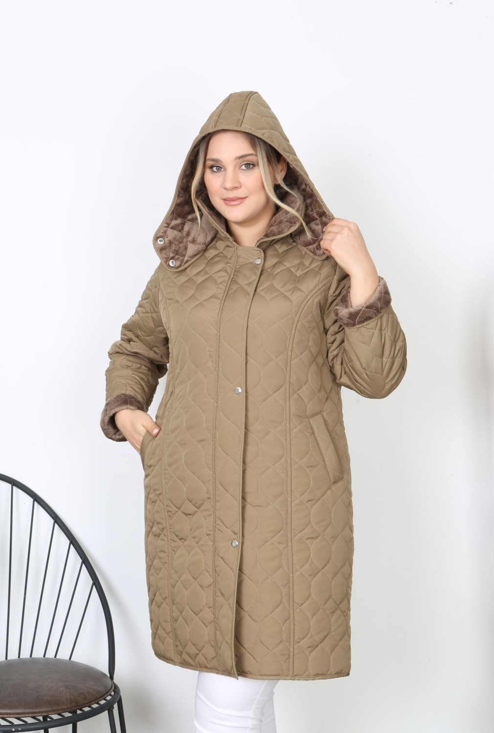 TUTveAL Collection Su Itici Mont, Büyük Beden Mont, Kapitone, Içi Tüylü Mont, Kışlık Kaban, Kapüşonlu Mont,