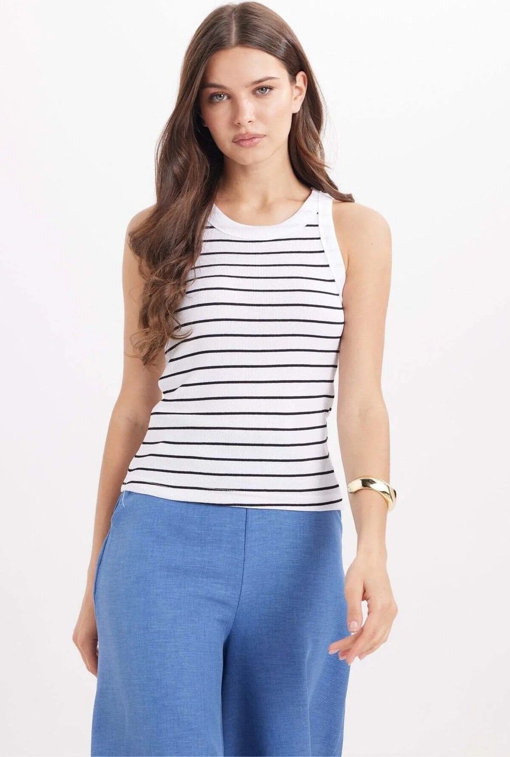 Tudors Kadın Slim Fit Dar Kesim Pamuklu Askılı Bisiklet Yaka Çizgili Siyah Crop Atlet