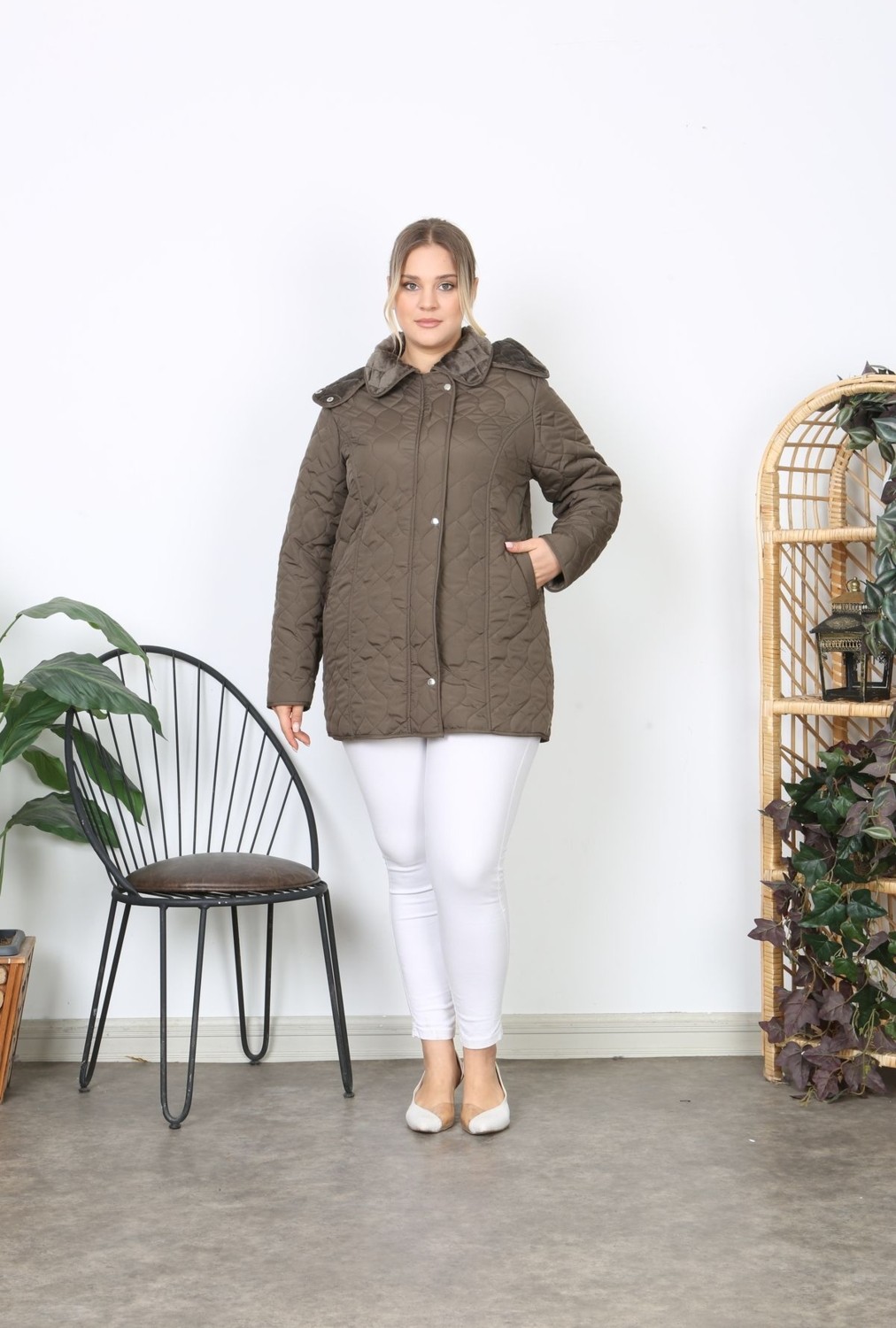 TUTveAL Collection Su Itici Mont, Kapitone, Büyük Beden, Kapüşonlu, Içi Yumuşak Kürklü, Kışlık Mont