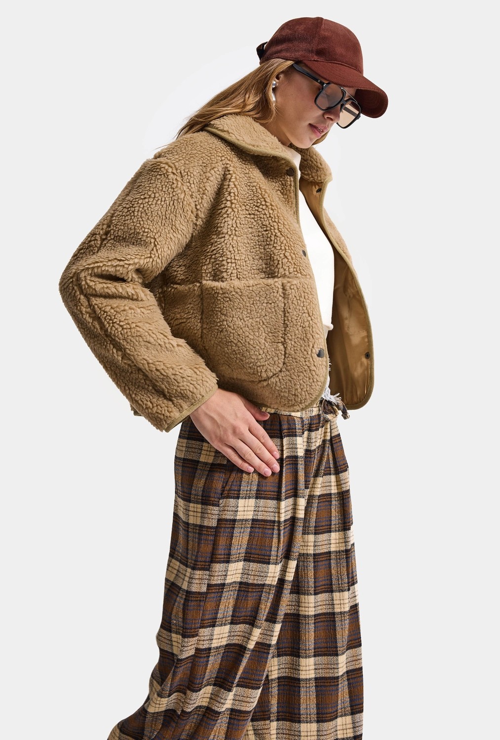 It's Basic Kadın Sütlü Kahve W6-57 Kemer Boy Teddy Kumaş Ceket Mont