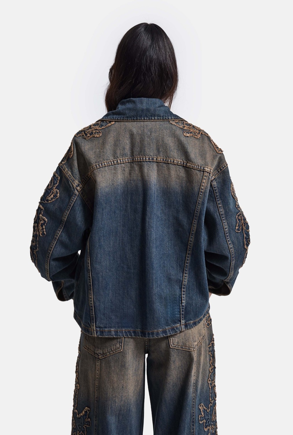 It's Basic Kadın Koyu Kot 4W6-32 Oversize Nakış Detaylı Tasarım Denim Ceket görsel 4