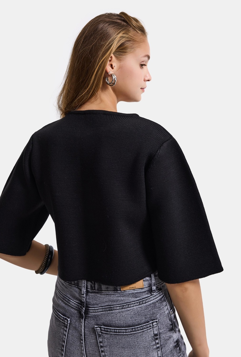 It's Basic Kadın Siyah W6-1 Büyük Düğmeli Kemer Boy Crop Cardigan Tasarım Triko Hırka görsel 4