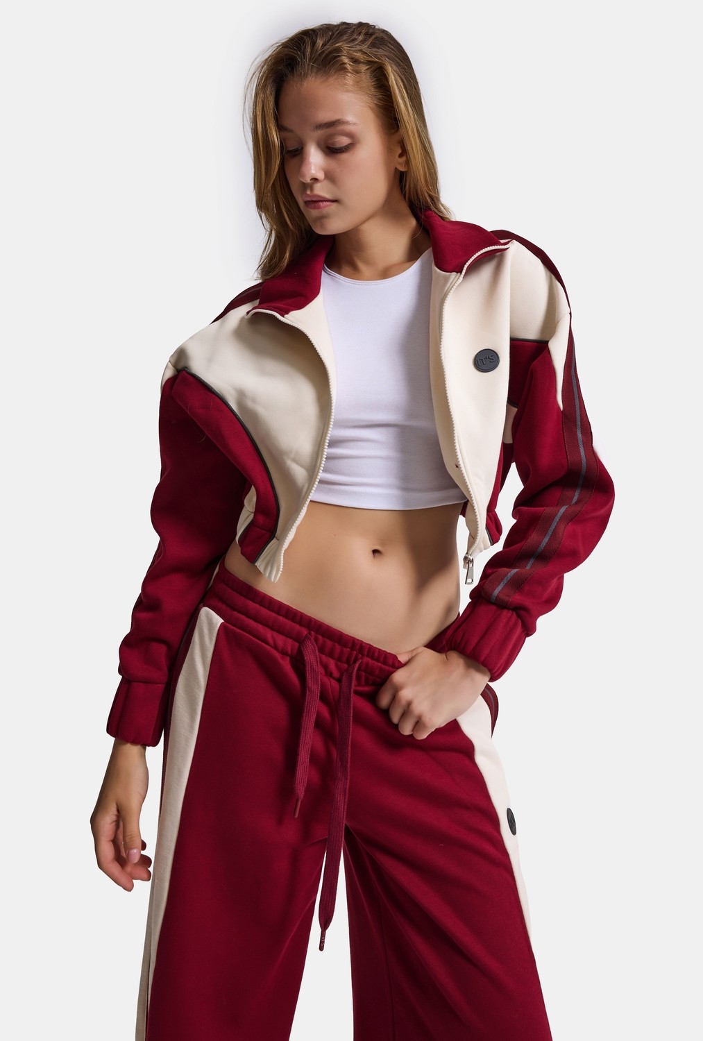 It's Basic Kadın Bordo Bej W6-35 Crop Sweatshirt Eşofman Pantolon 2'li Tasarım Takım görsel 7