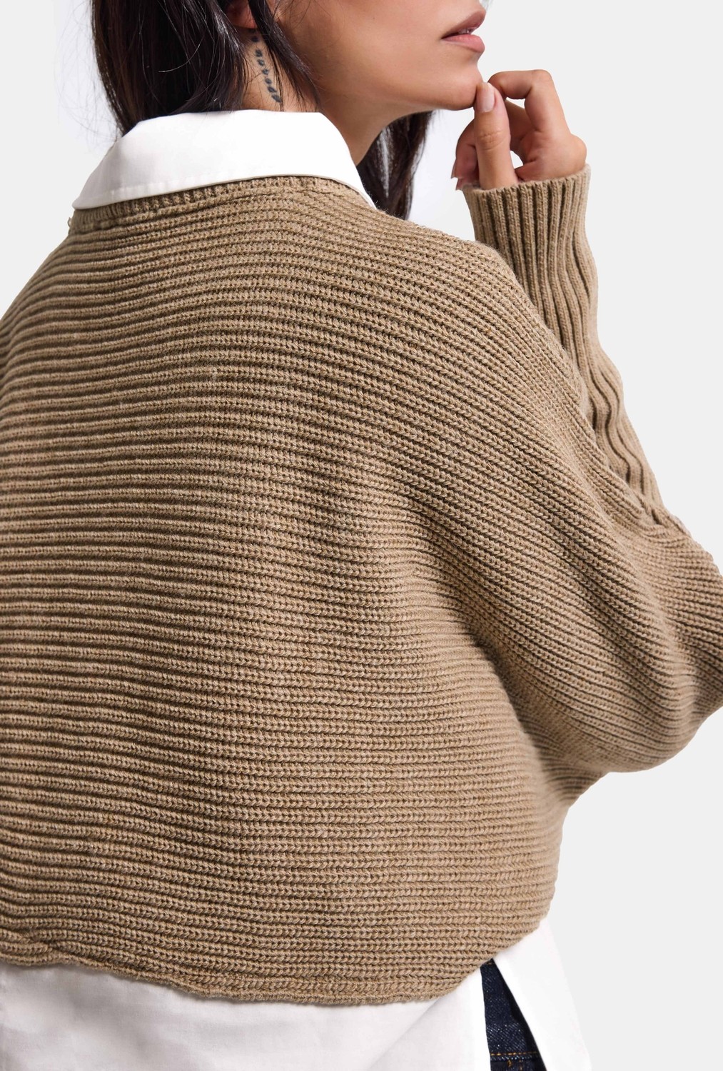 It's Basic Kadın Bej W6-57 Oversize Tek Parça Gömlek Yaka Detaylı Tasarım Triko Kazak görsel 4