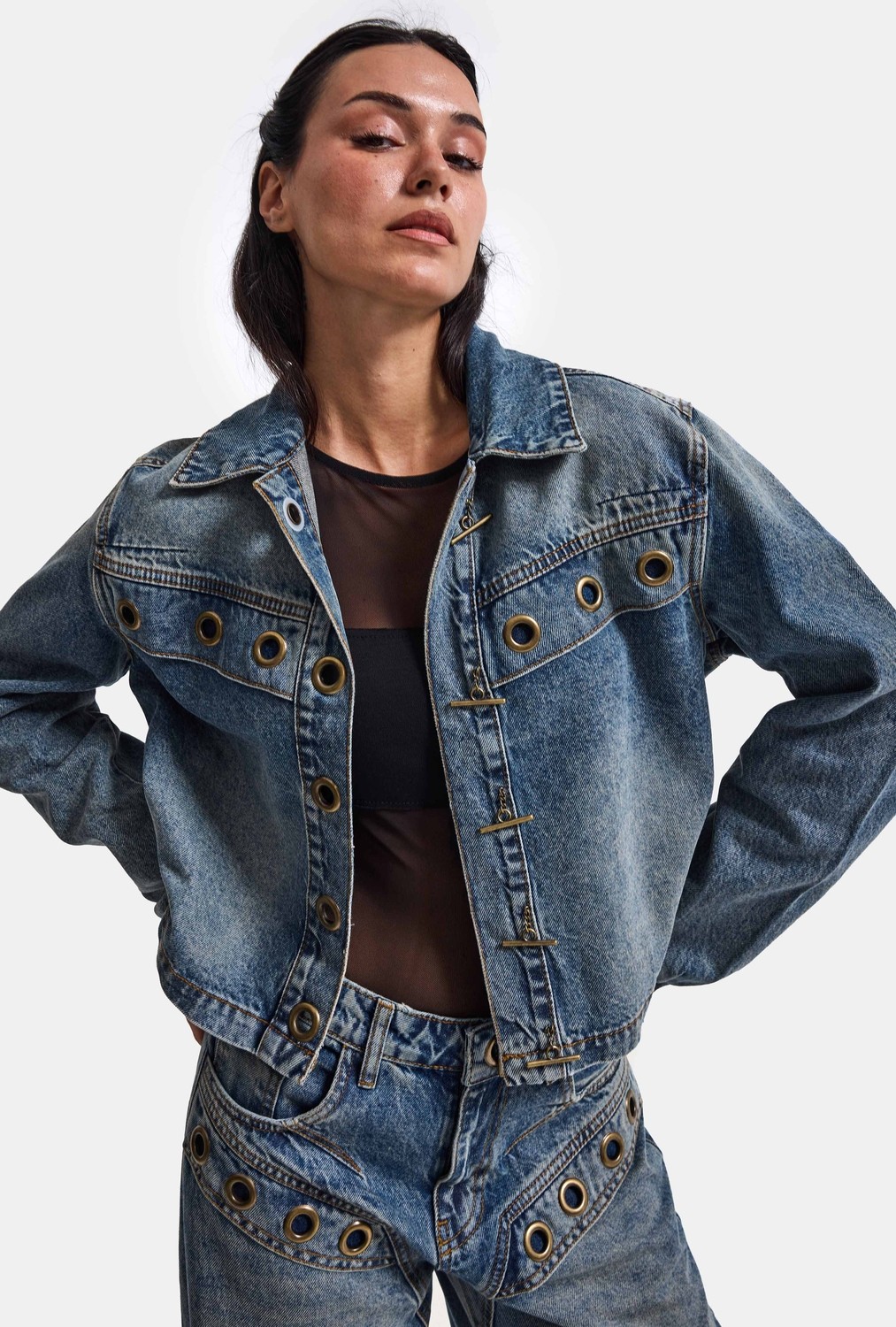 It's Basic Kadın Kot Rengi 4W6-8 Kemer Boy Kuş Gözü Detaylı Özel Tasarım Denim Ceket görsel 2