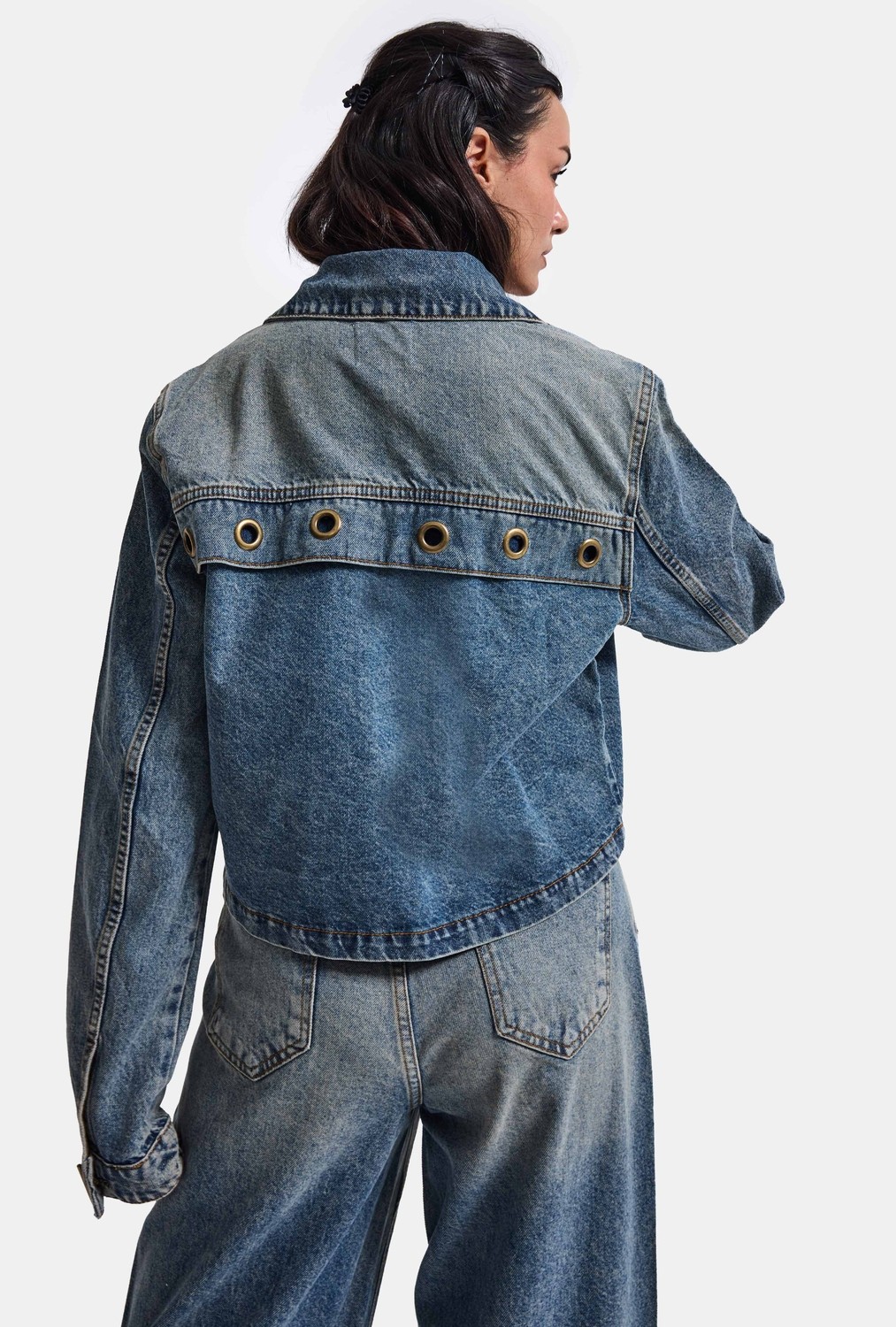 It's Basic Kadın Kot Rengi 4W6-8 Kemer Boy Kuş Gözü Detaylı Özel Tasarım Denim Ceket görsel 7