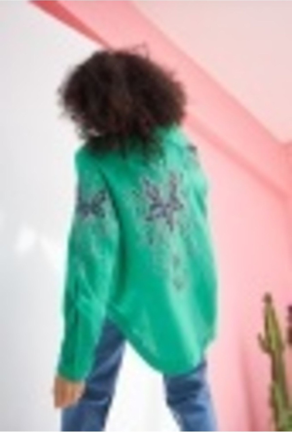 Arkası ve Kolu Kelebek Desen Oversize Nakışlı Kimono Ceket görsel 3