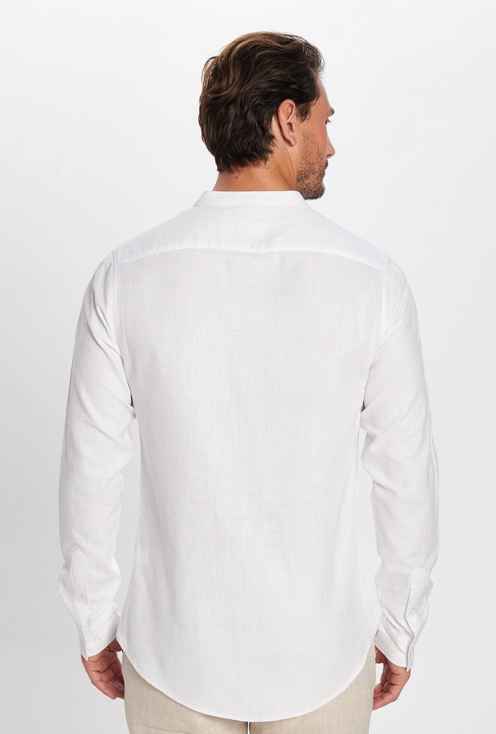 Tudors Erkek Slim Fit Dar Kesim Uzun Kollu %100 Pamuk Keten Doku Hakim Yaka Beyaz Gömlek görsel 5