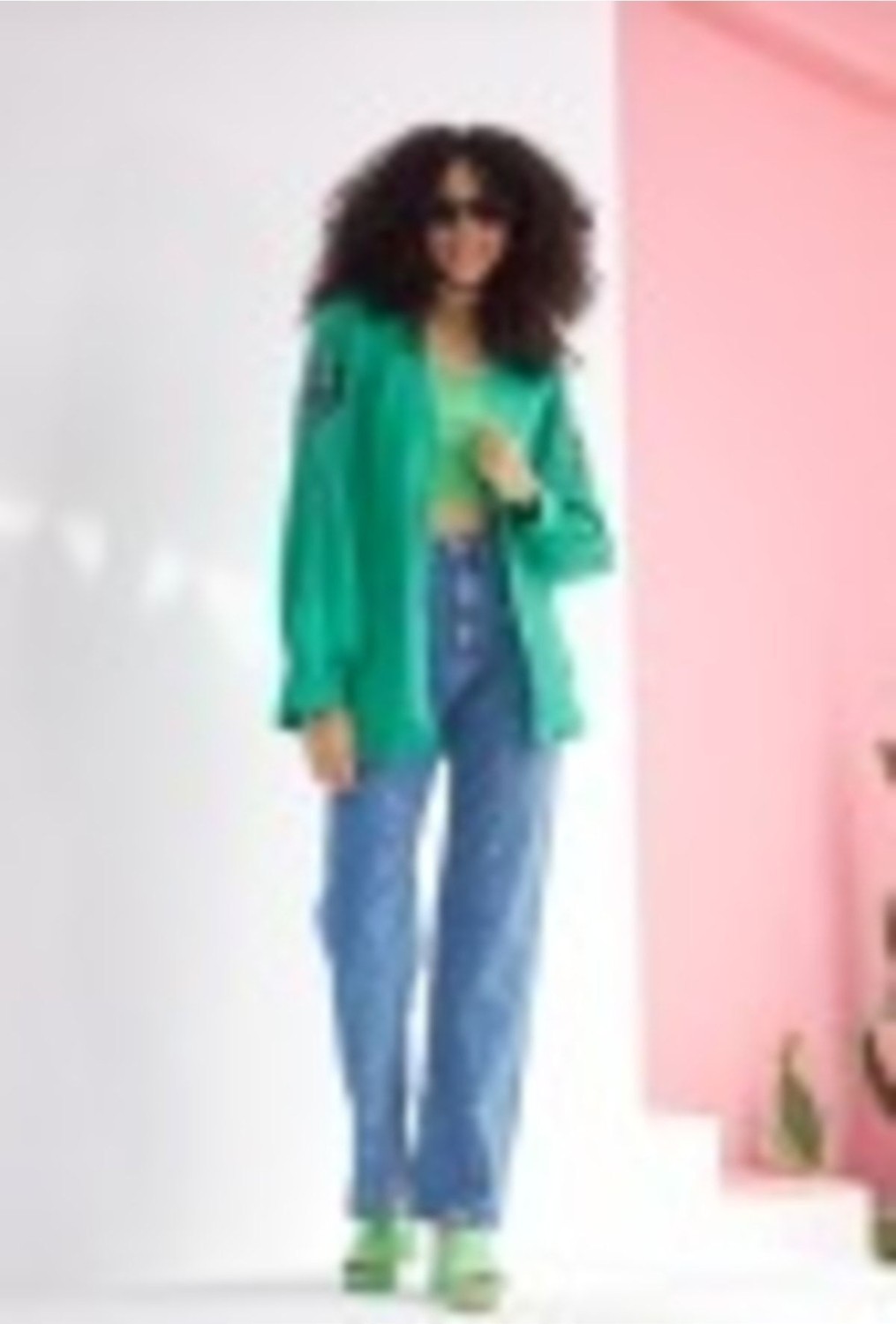 Arkası ve Kolu Kelebek Desen Oversize Nakışlı Kimono Ceket görsel 4