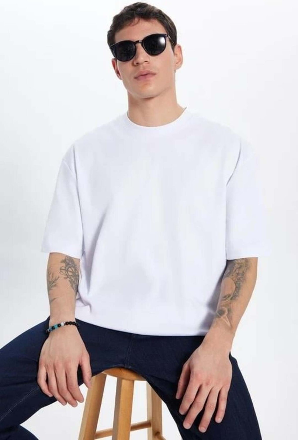 Tudors Unisex 3'lü Paket Lacivert-Beyaz-Siyah Oversize Geniş Kesim %100 Pamuk Basic Bisiklet Yaka Tişört görsel 3