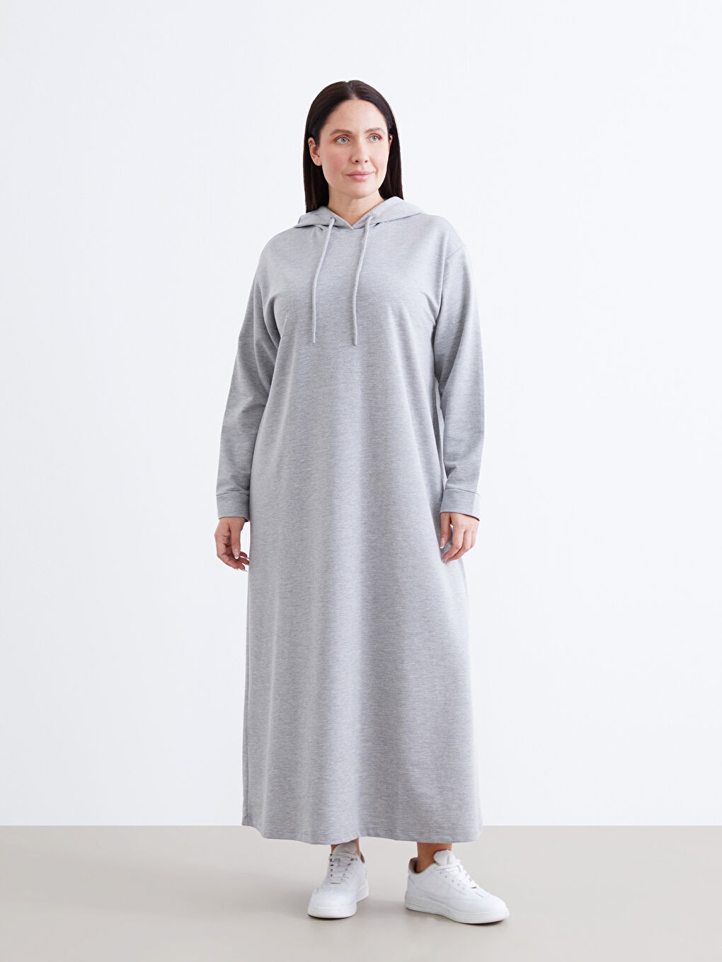 LC Waikiki Modest Gri Kapüşonlu Sweatshirt Elbise görsel 2