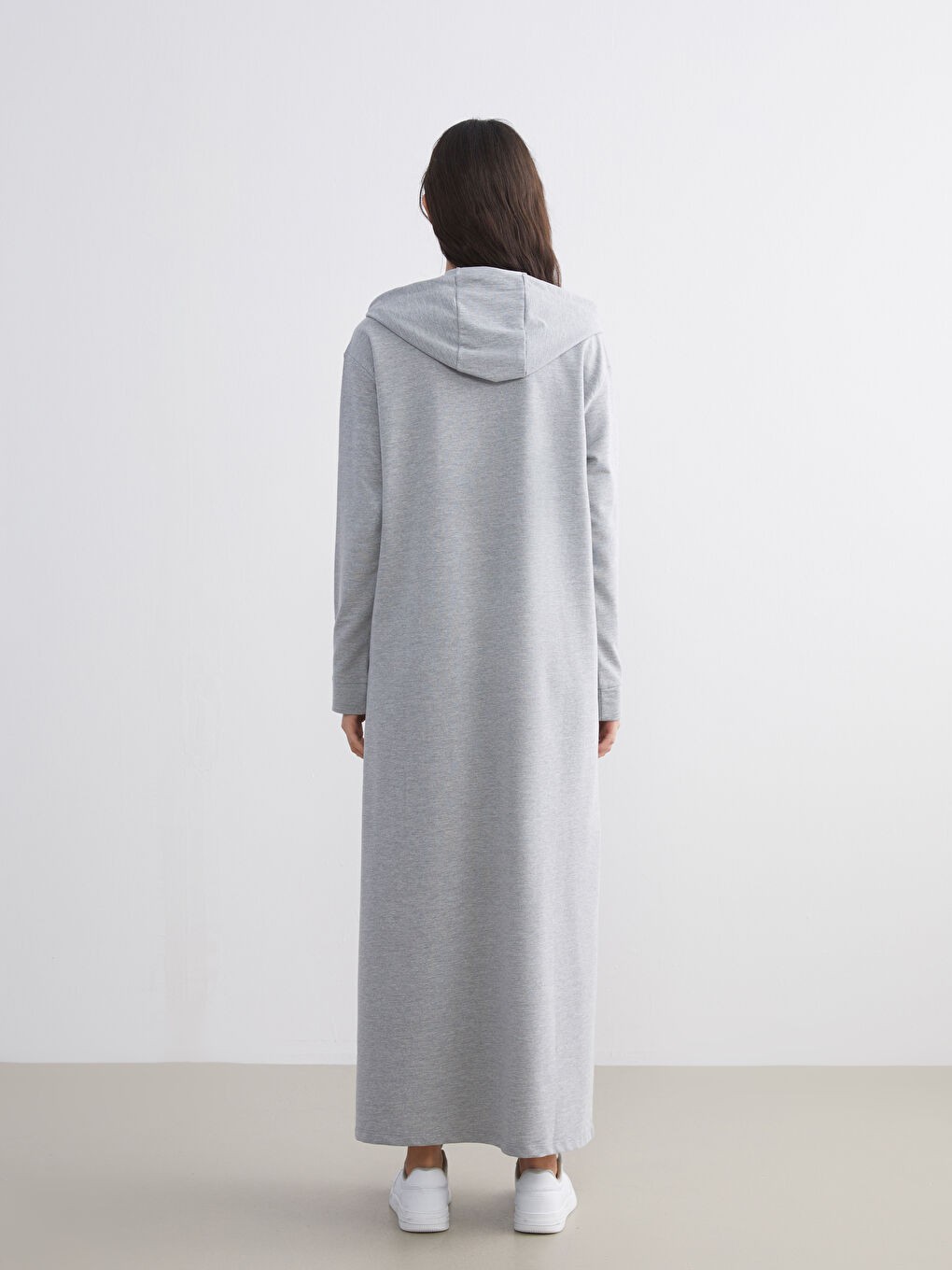 LC Waikiki Modest Gri Kapüşonlu Sweatshirt Elbise görsel 5