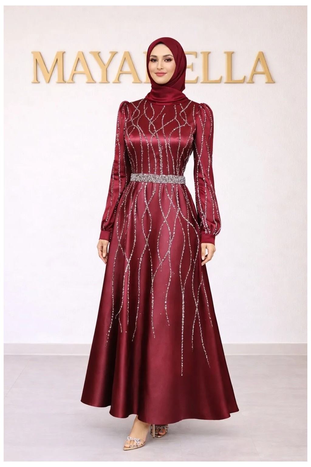 MayaBella Saten Kolları ve Önü Işlemeli Tesettür Abiye görsel 5