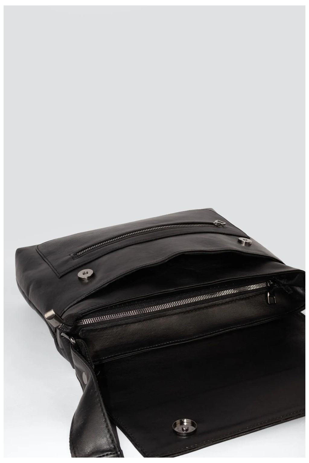 Westbag Kolej Hakiki Deri Postacı Çanta görsel 4