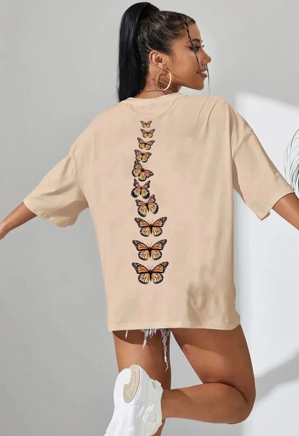 Amor Face Büyük Beden Özel Tasarım Uçuşan Kelebekler Sırt Baskılı %100 Pamuk Oversize Kadın T-Shırt görsel 2