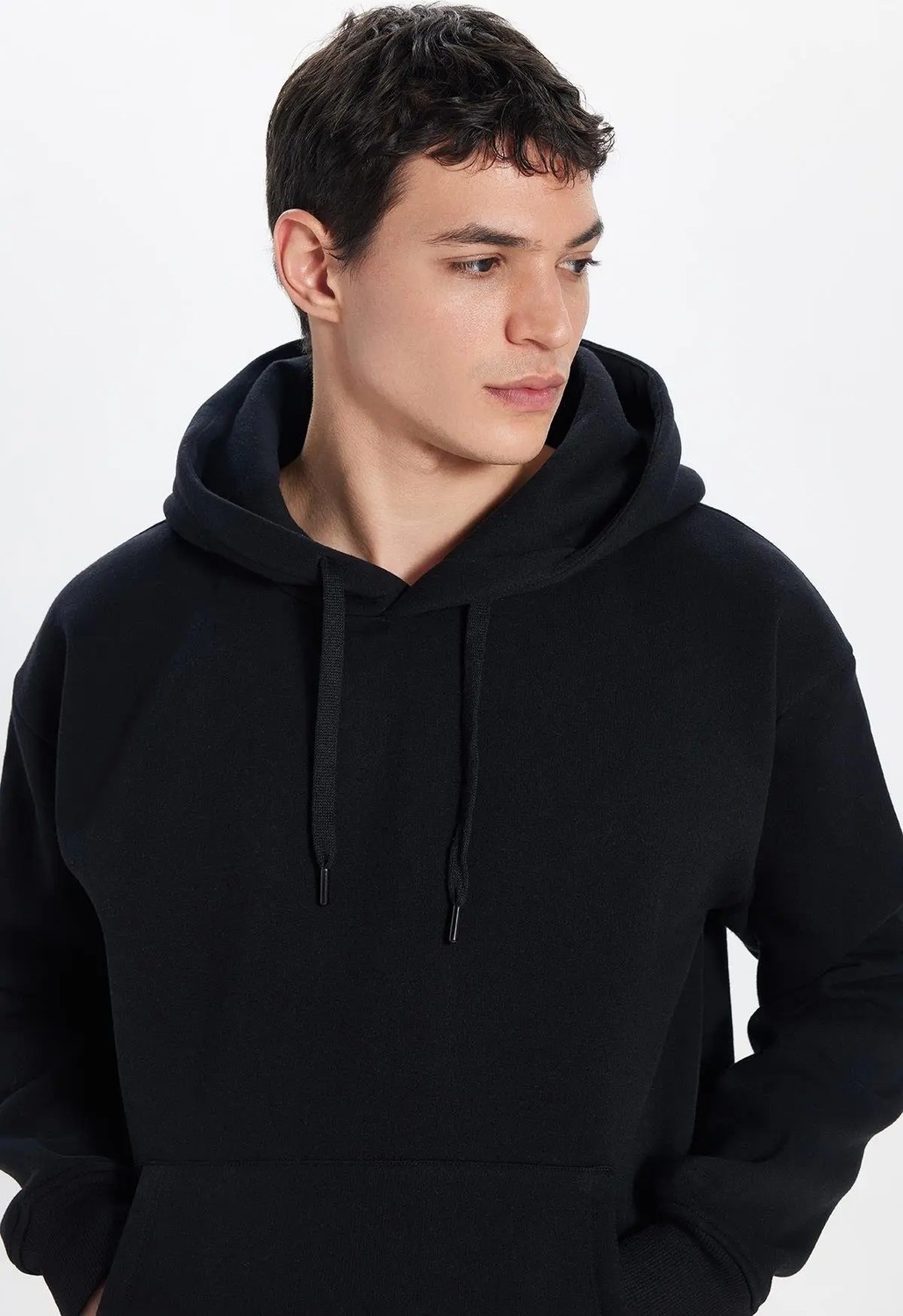 Tudors Unisex Oversize Geniş Kesim Pamuklu Yumuşak Dokulu İçi Polarlı Basic Siyah Kapüşonlu Sweatshirt