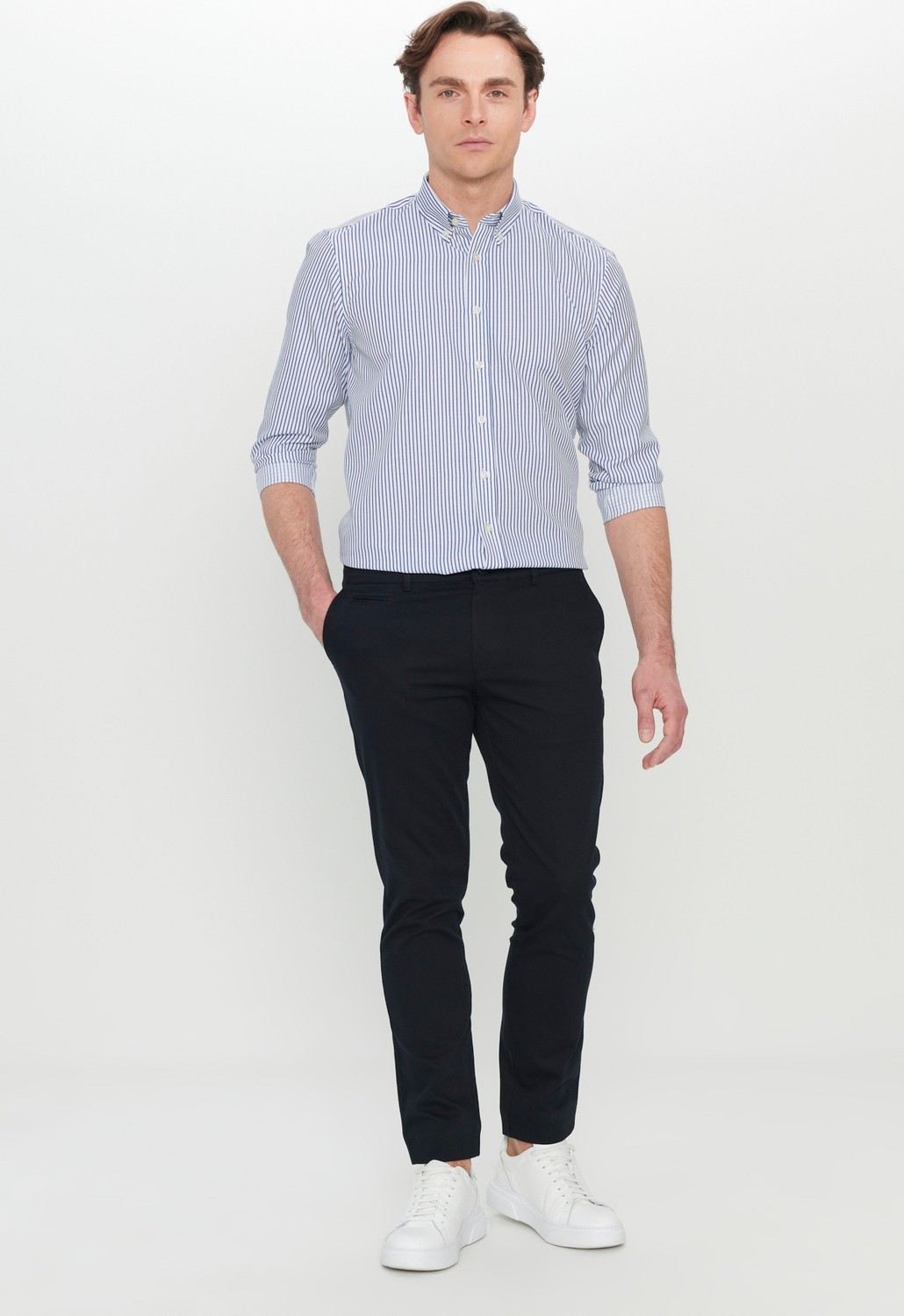 Altınyıldız Classics Erkek Lacivert Pamuklu Slim Fit Dar Kesim Armürlü Yan Cepli Esnek Casual Pantolon