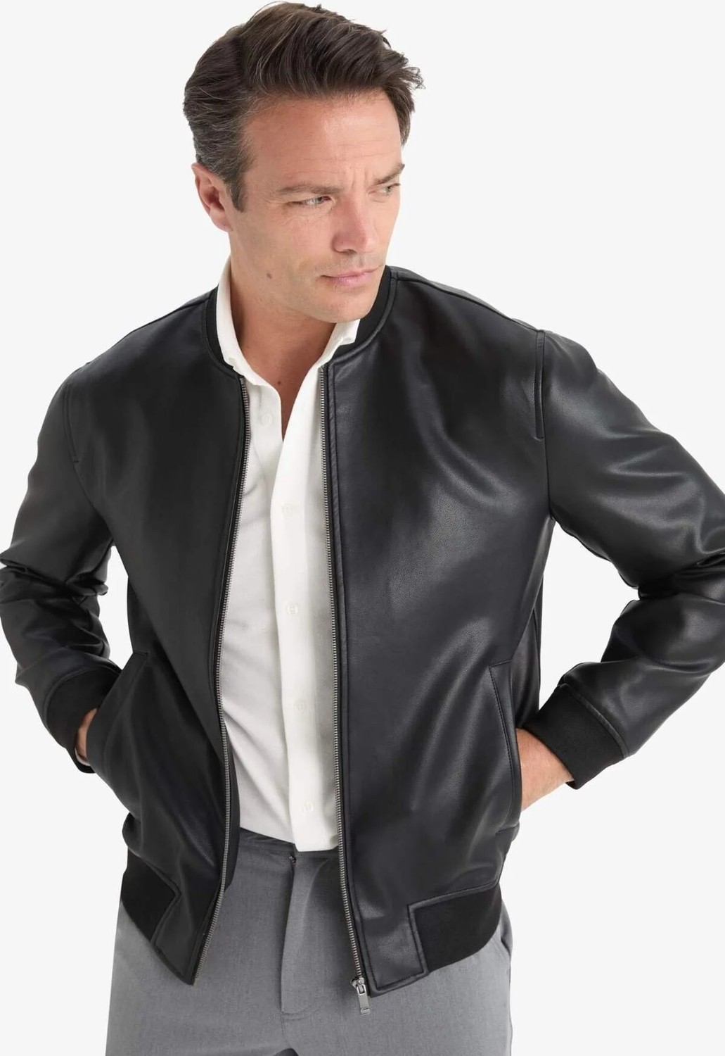 DeFacto Su Geçirmez Slim Fit Kolej Yaka Ribanalı Fermuarlı Suni Deri Bomber Mont Y5367AZ22AU