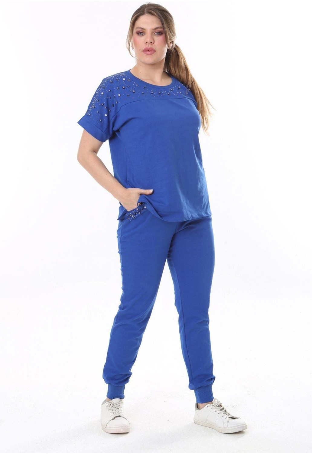 Şans Kadın Büyük Beden Saks Taş Detaylı Kısa Kollu Sweatshirt Pantolon Takım 65N37702 görsel 8
