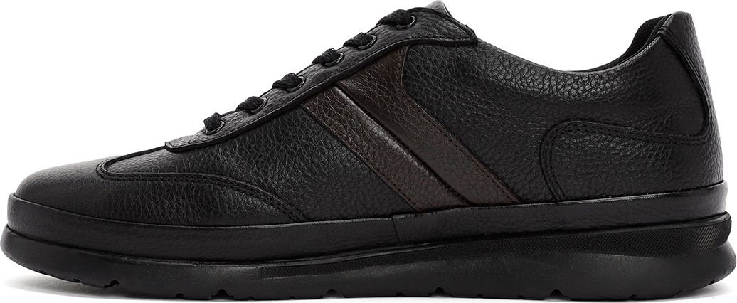 Derimod Erkek Siyah Bağcıklı Kalın Tabanlı Deri Sneaker WM700001DF görsel 3