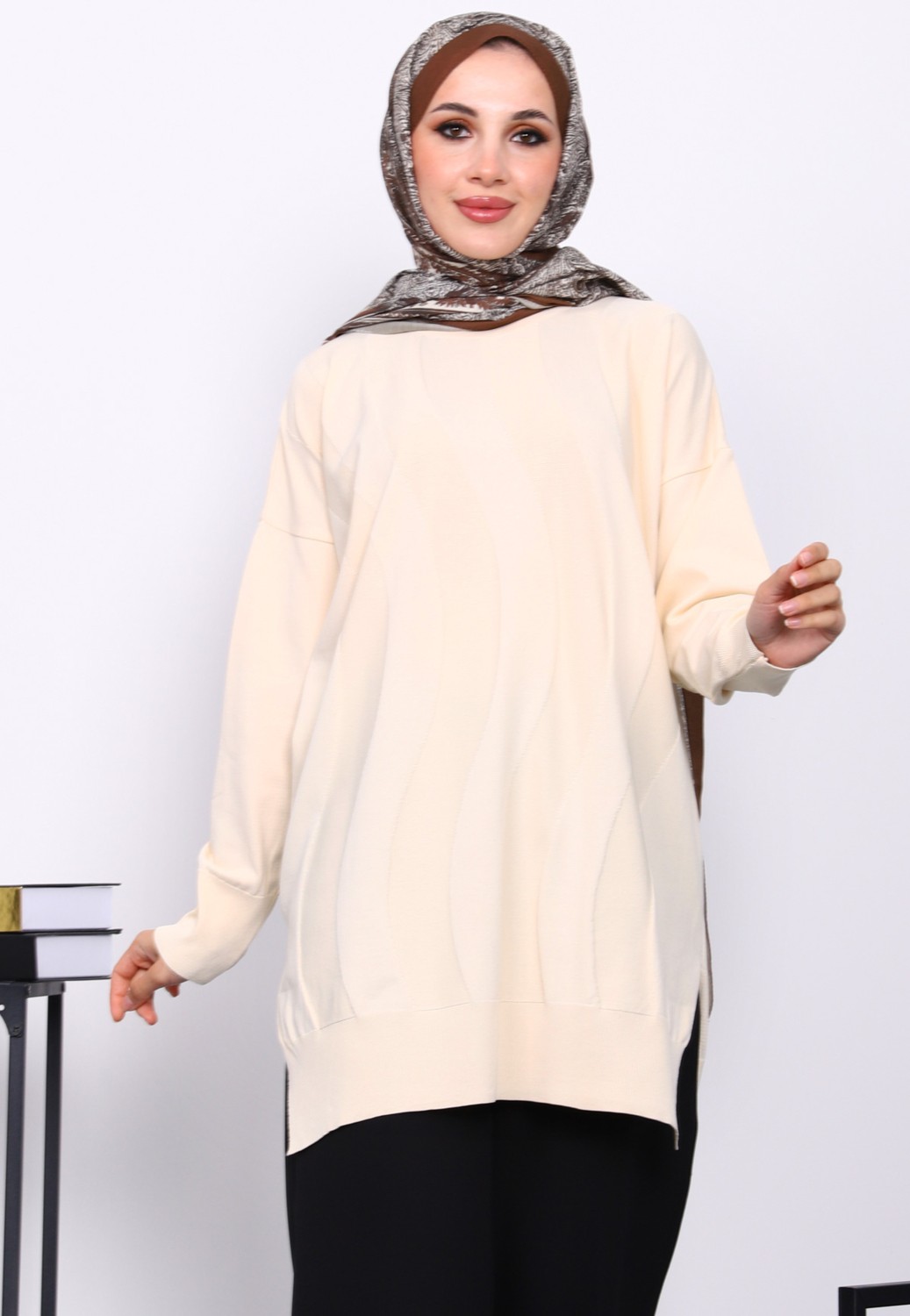 İmaj Butik Siyah Bisiklet Yaka Soğuk İplik Triko Tunik