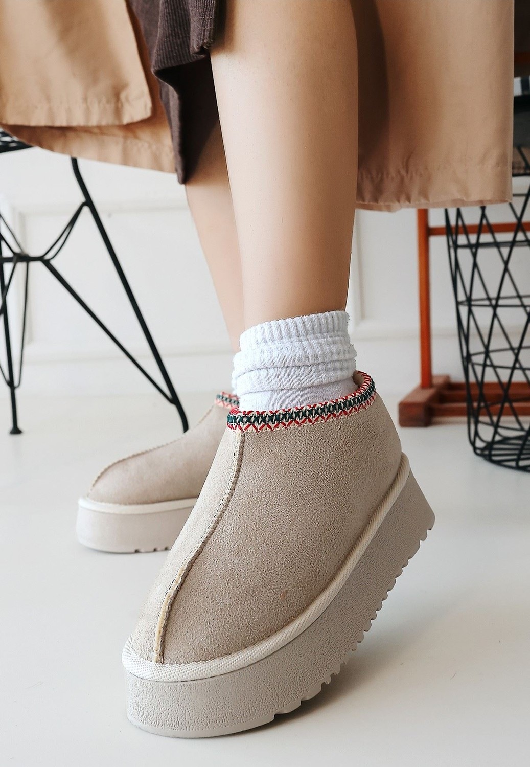 Shoegar Foyk Bej Süet Bot