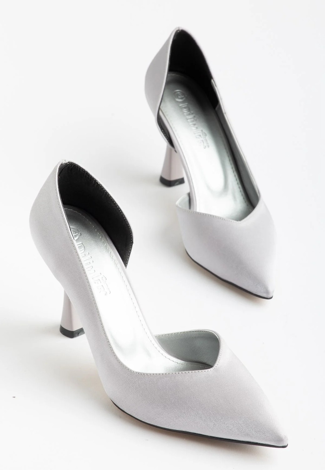 Dilimler Ayakkabı Büyük Beden Kadın Ince Topuklu Stiletto Bordo Parlak Saten Yan Açık