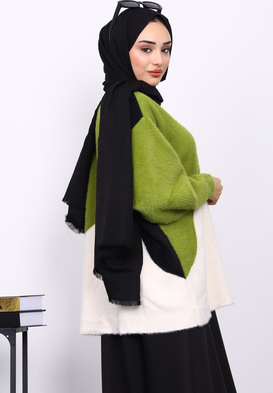 İmaj Butik Siyah Bisiklet Yaka Yumoş Triko Kazak Akrilik Malzeme ile Şık Tasarım görsel 4