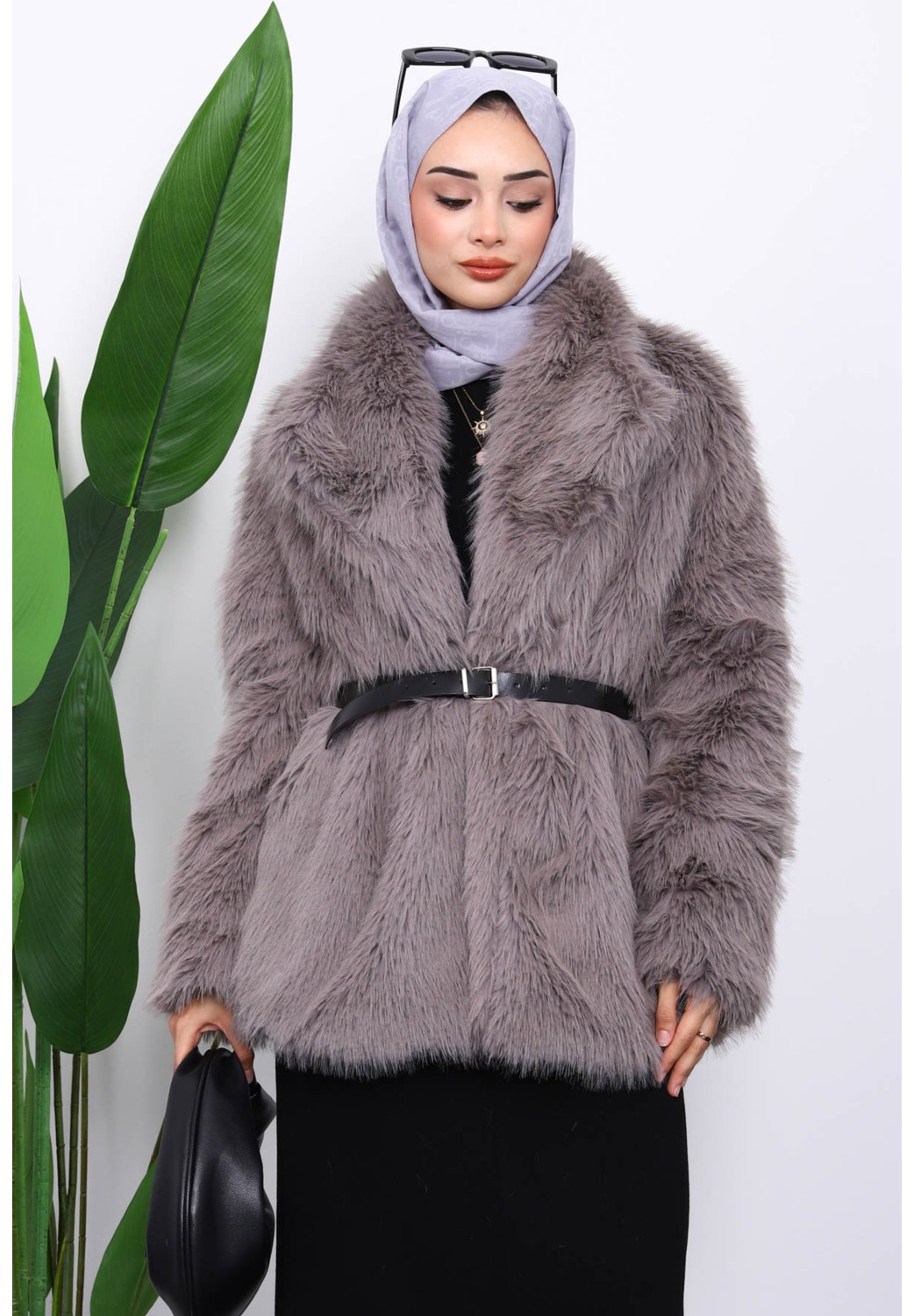 İmaj Butik Taş Kemerli Kısa Kürk Kaban görsel 3