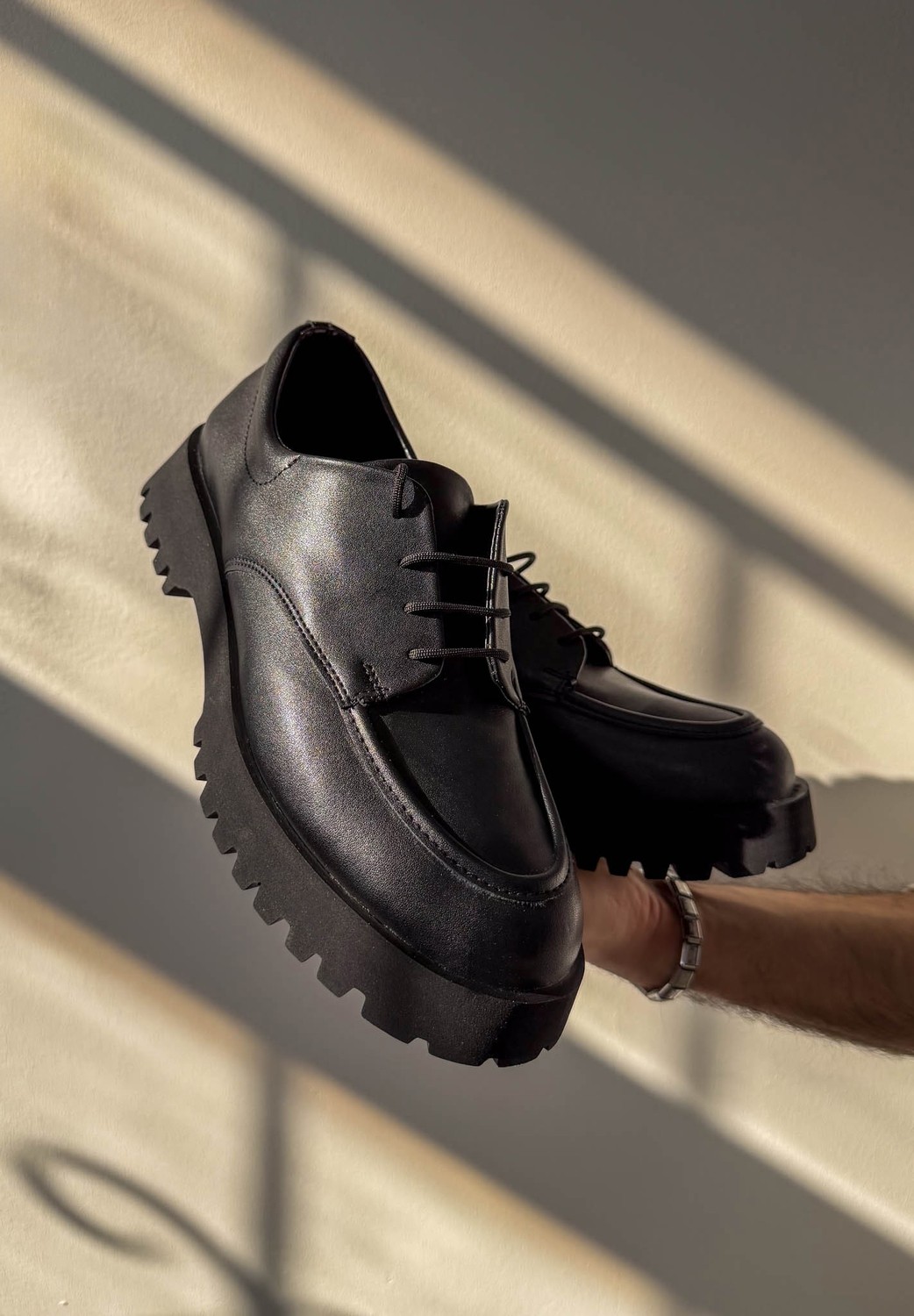 Zerenyus Zrk-Xkx6 Premium Kalın Taban Siyah Bağcıklı Günlük Unisex Oxford Ayakkabı görsel 3