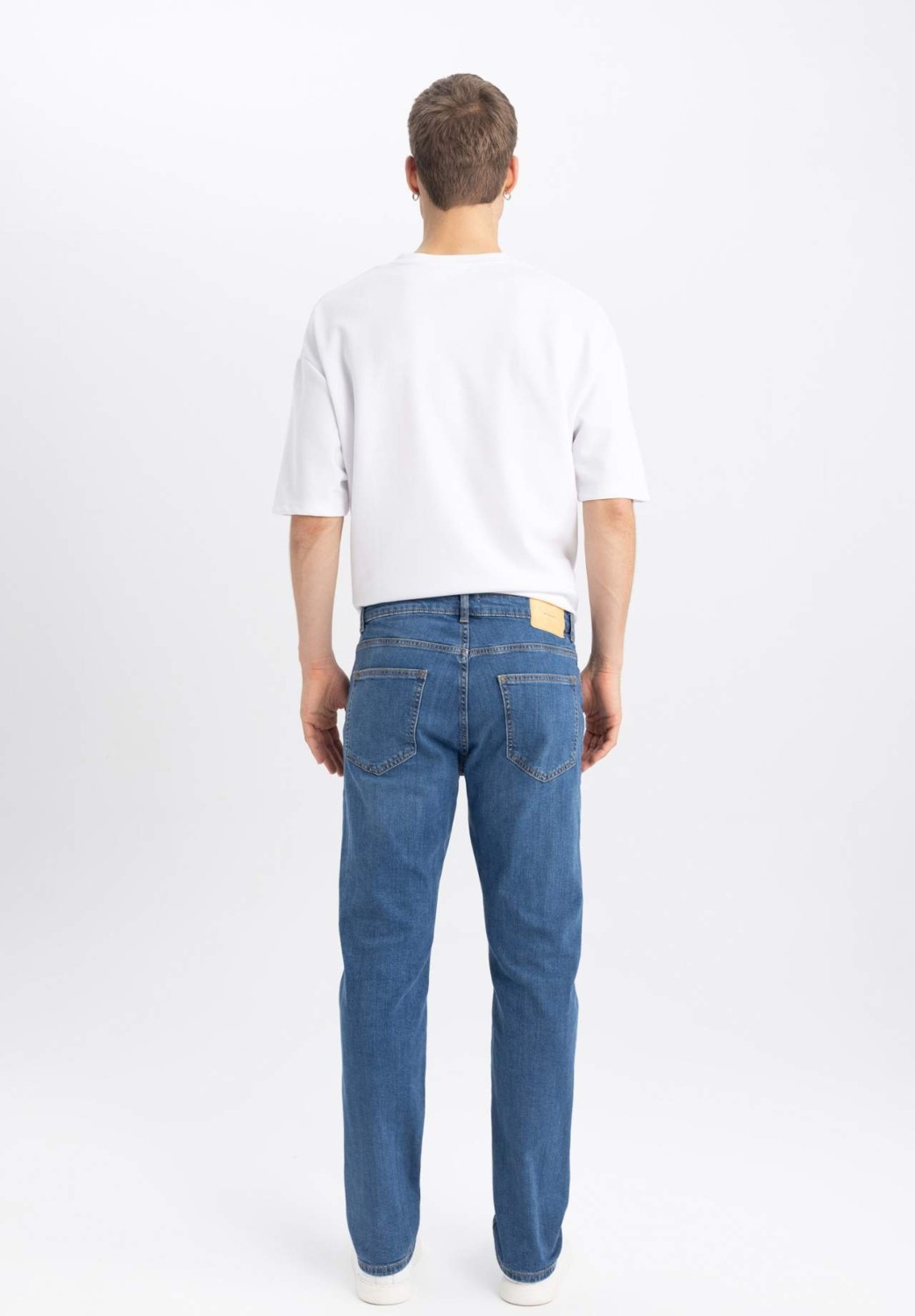 DeFacto Sergio Regular Fit Normal Kalıp Normal Bel Boru Paça Jean Pantolon A6948AX24SP görsel 6